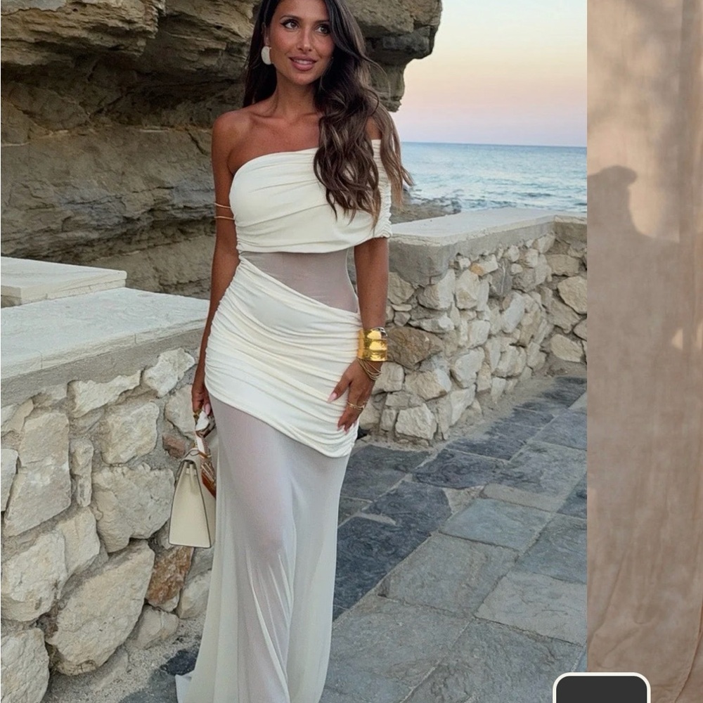 Meshki White/Cream One-Shoulder Dress